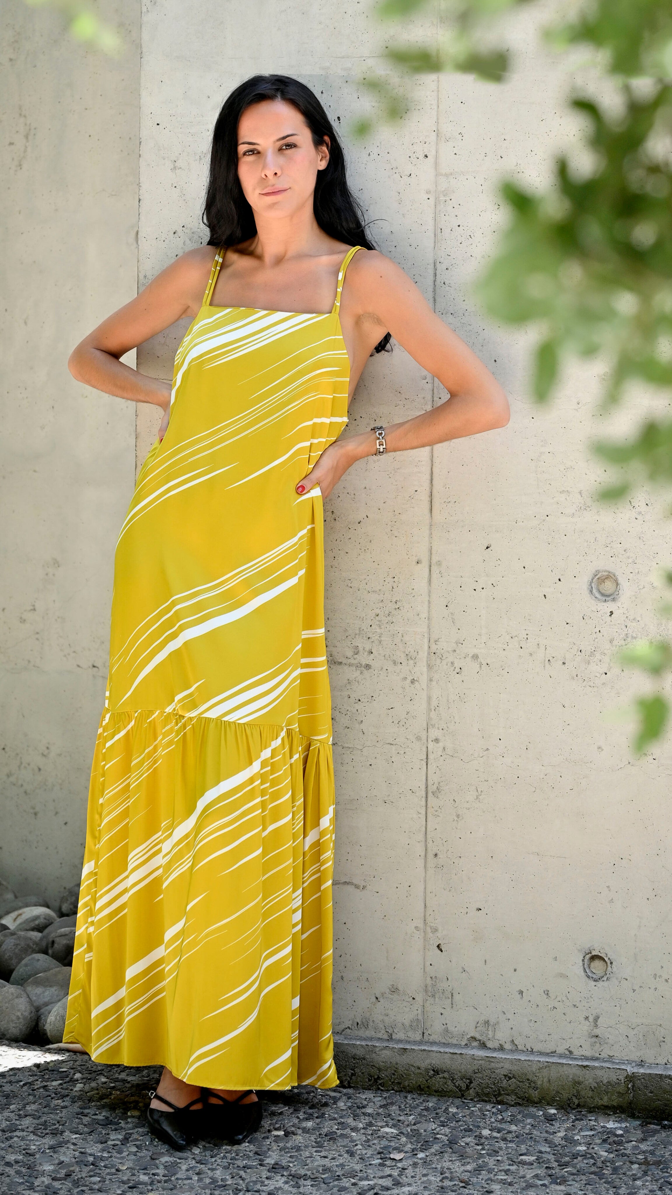 VESTIDO ESCOTE CUADRADO