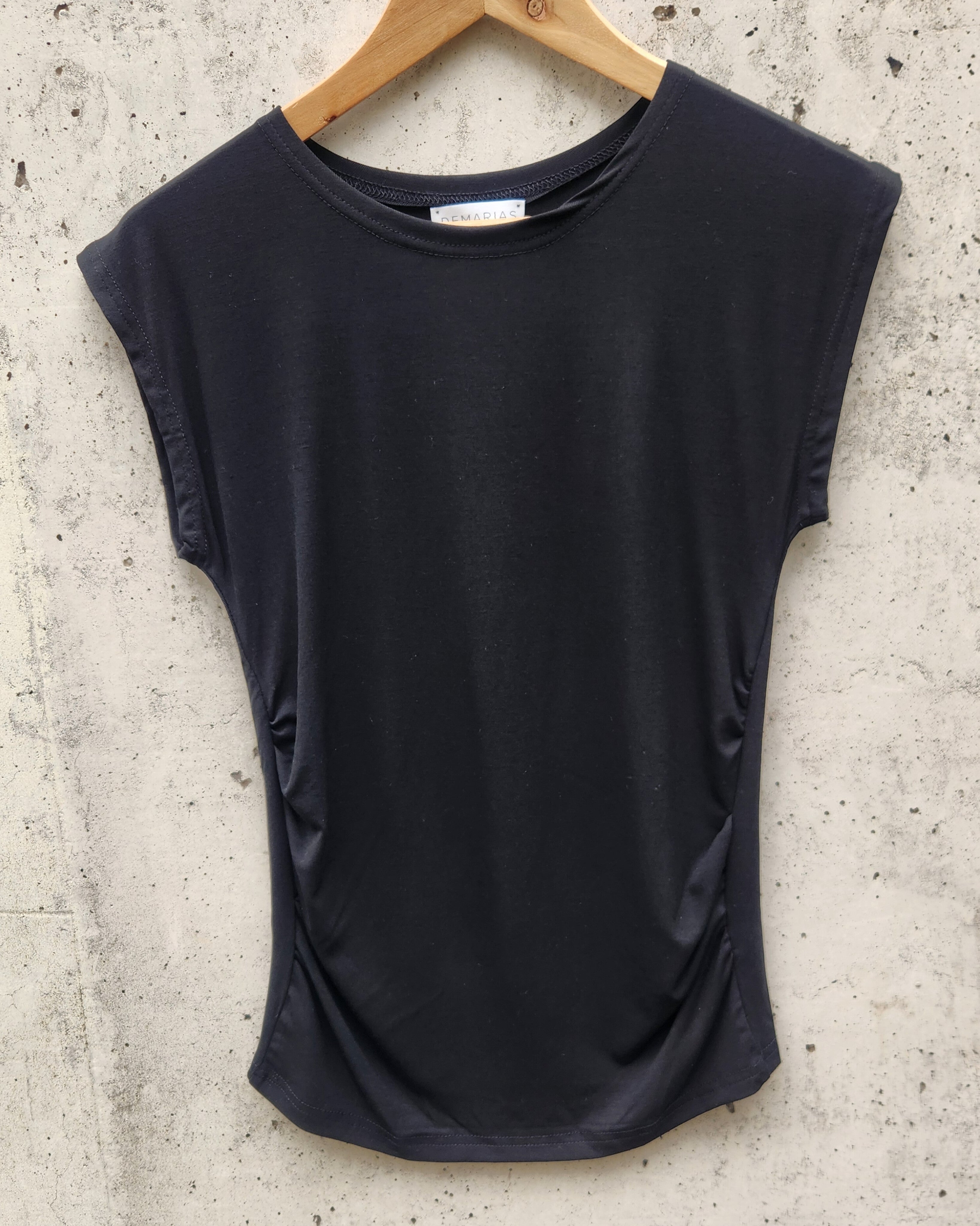 POLERA RAFAELA NEGRA